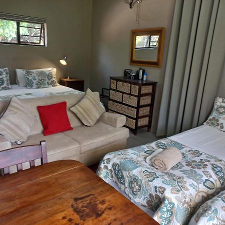 בלומפונטייין A Little Guesthouse מראה חיצוני תמונה