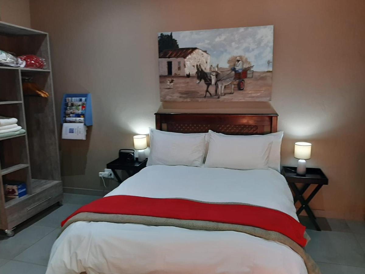 בלומפונטייין A Little Guesthouse מראה חיצוני תמונה