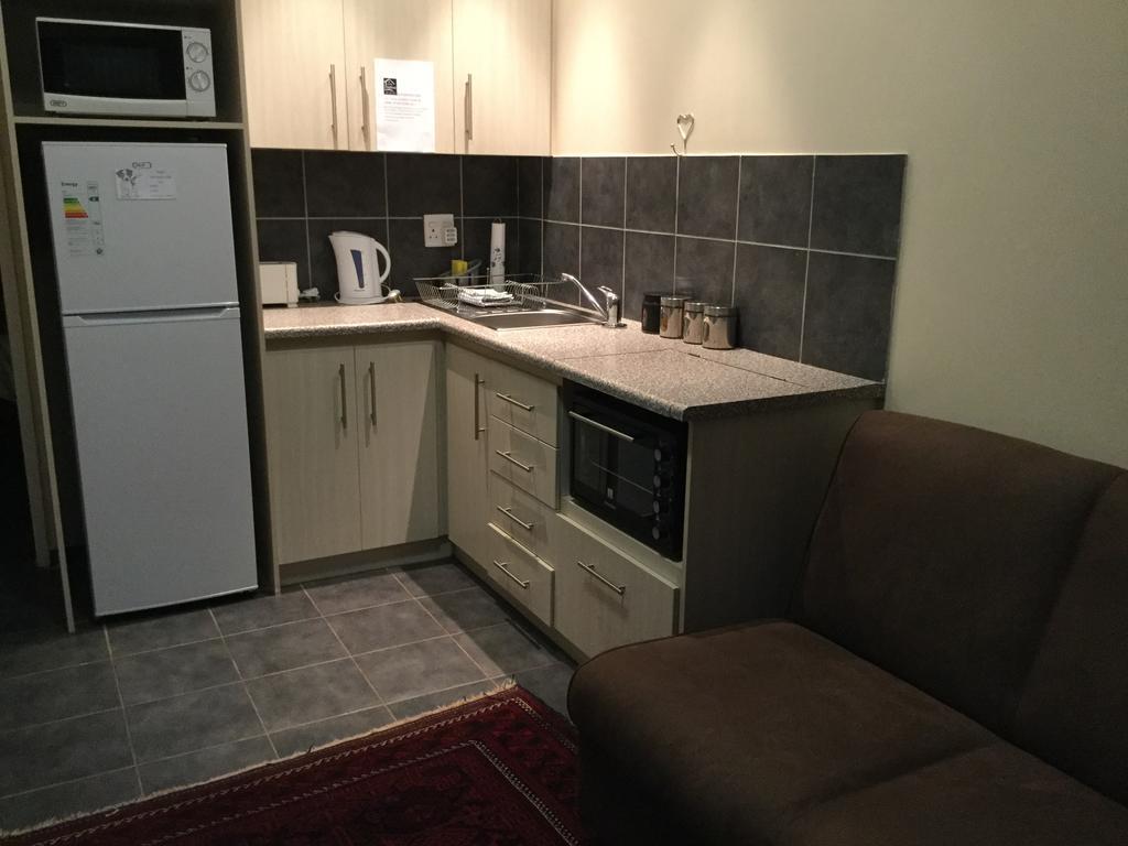 בלומפונטייין A Little Guesthouse מראה חיצוני תמונה