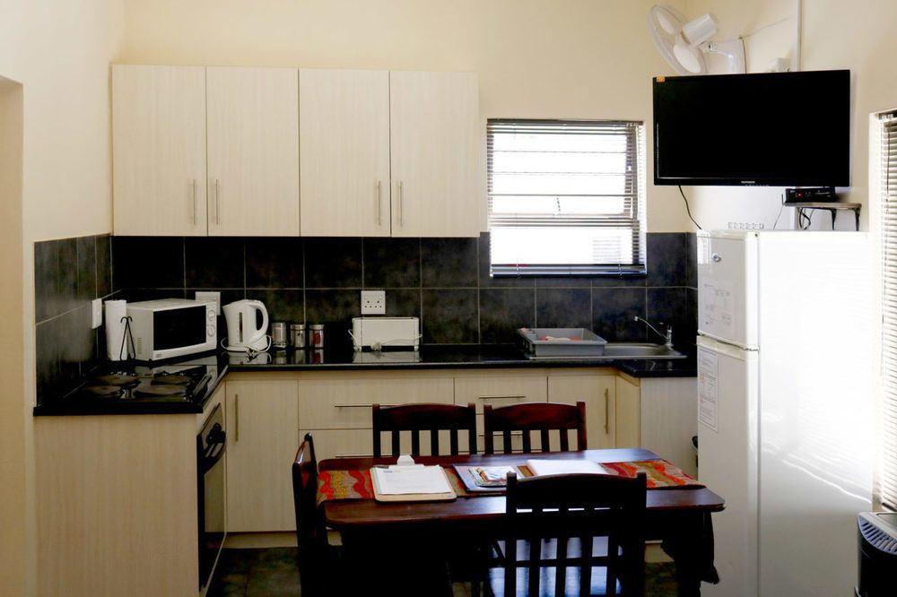בלומפונטייין A Little Guesthouse מראה חיצוני תמונה