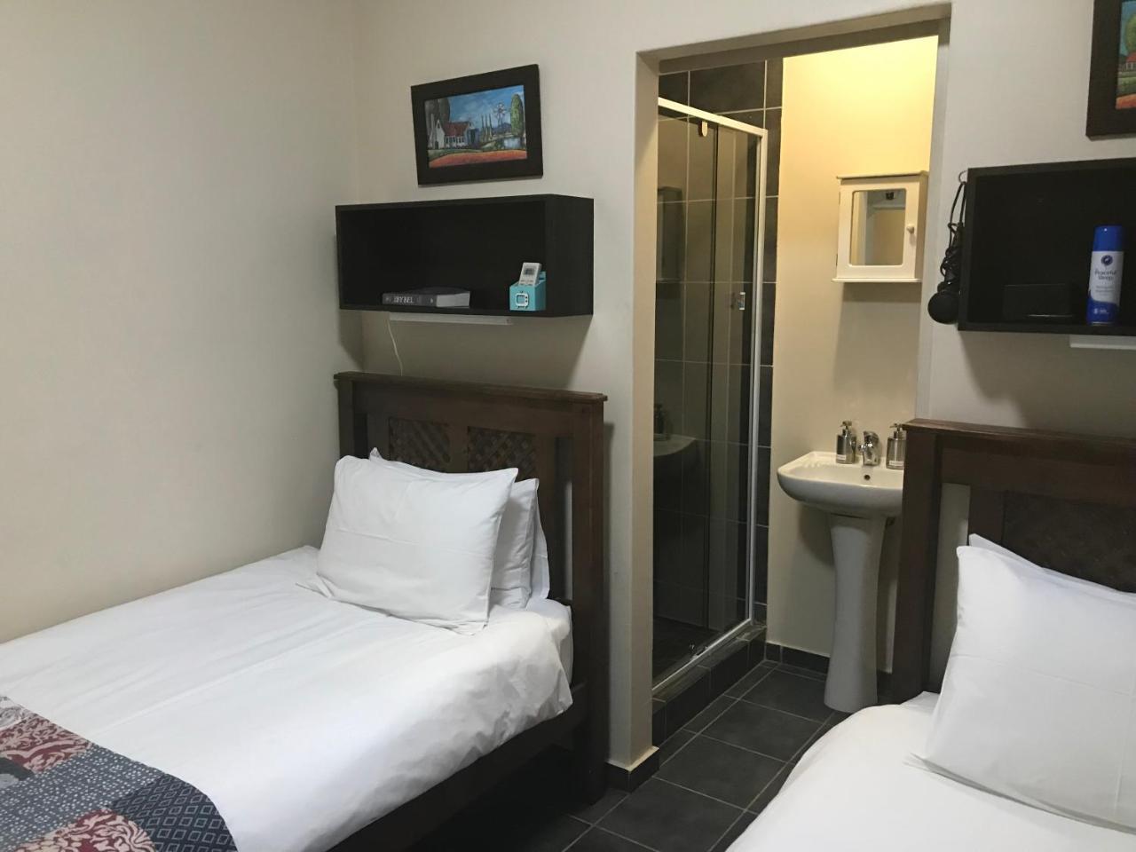 בלומפונטייין A Little Guesthouse מראה חיצוני תמונה