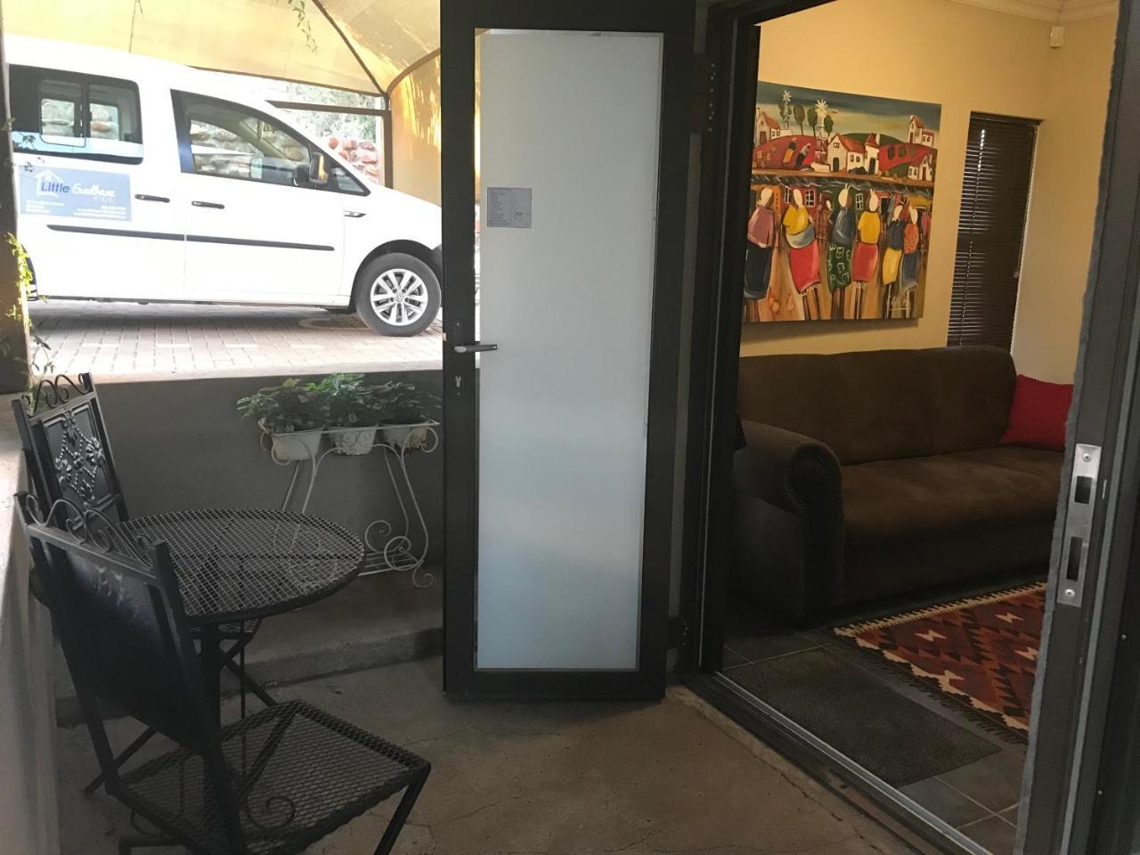 בלומפונטייין A Little Guesthouse מראה חיצוני תמונה