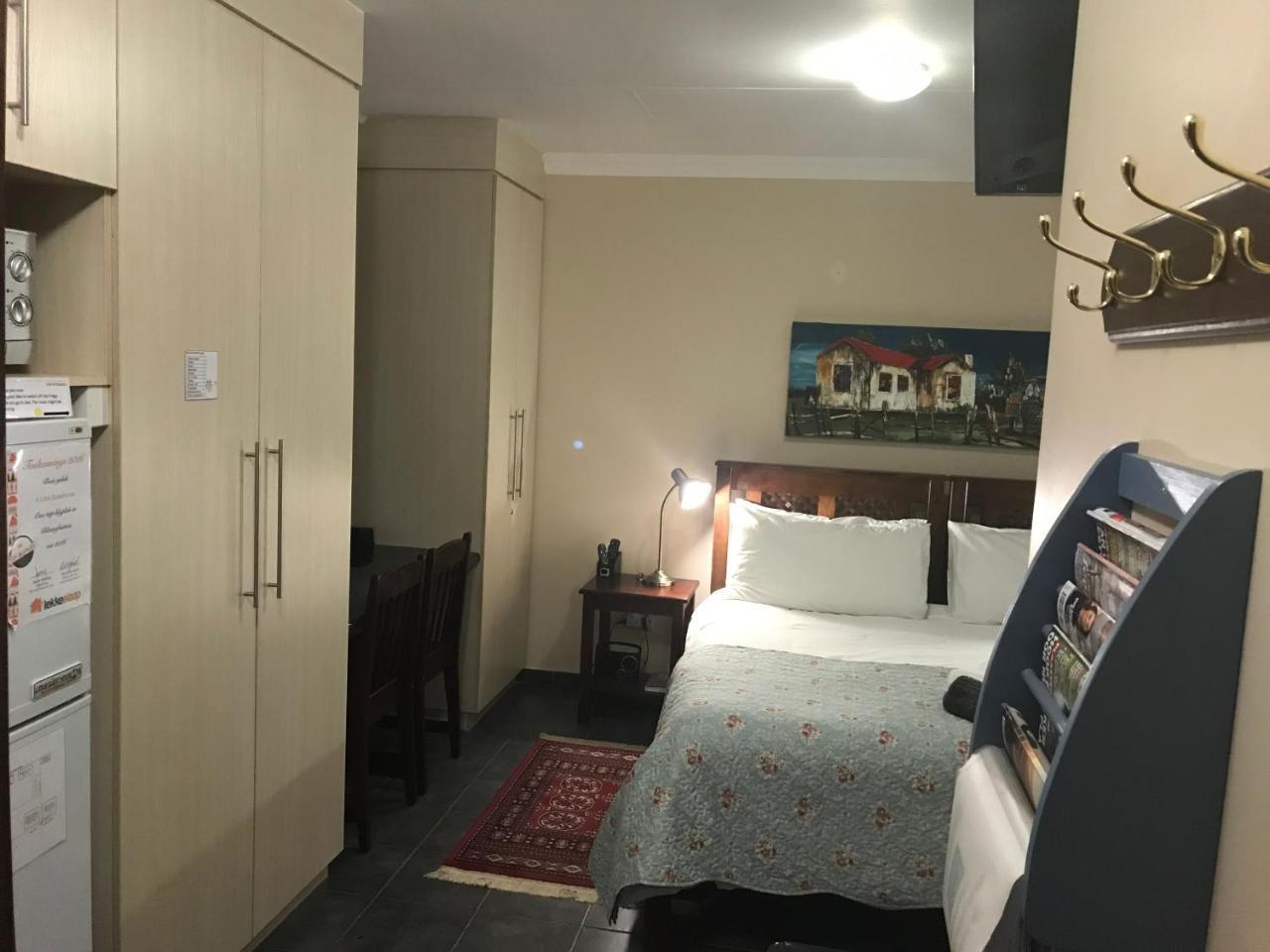 בלומפונטייין A Little Guesthouse מראה חיצוני תמונה