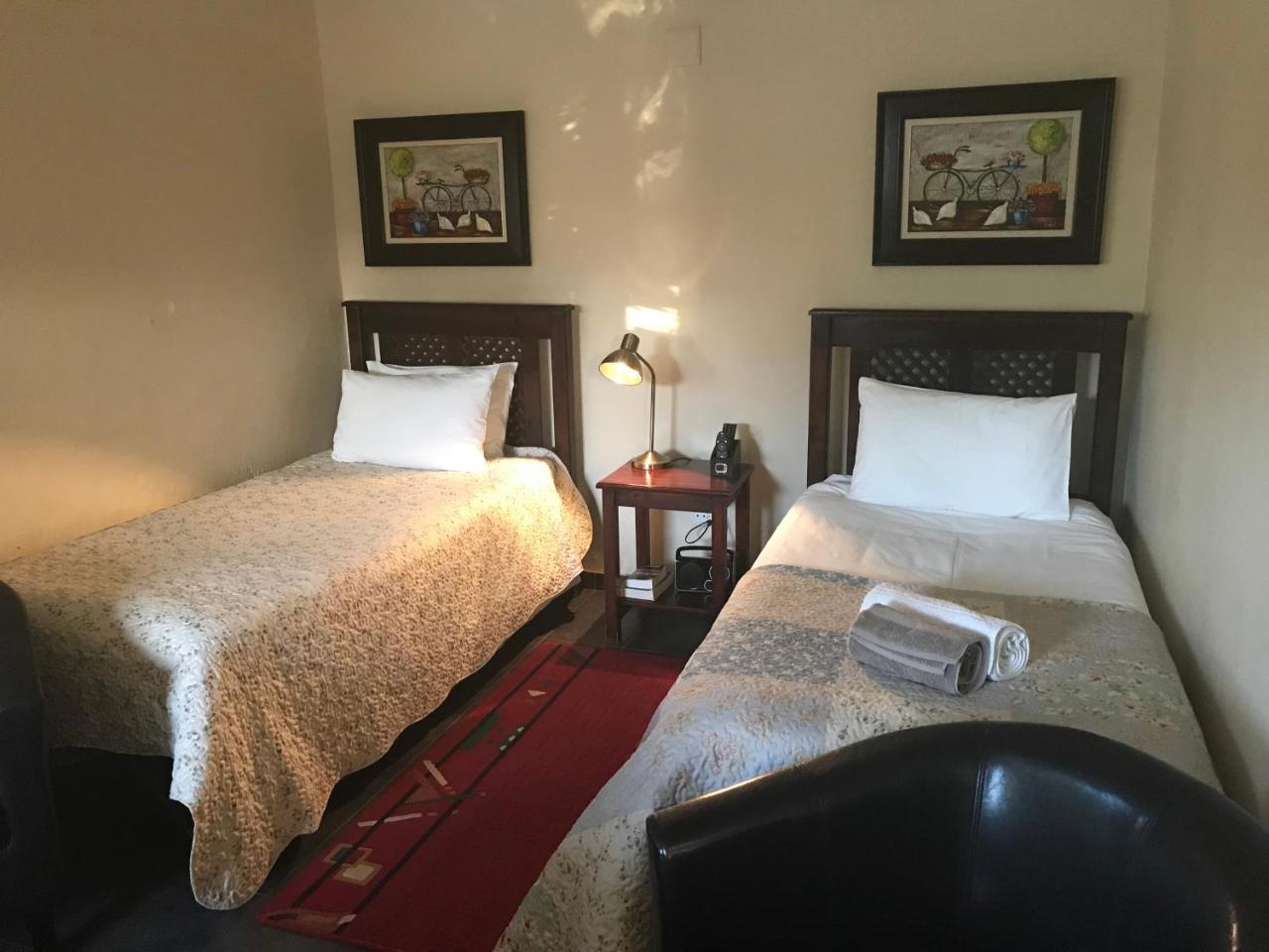בלומפונטייין A Little Guesthouse מראה חיצוני תמונה