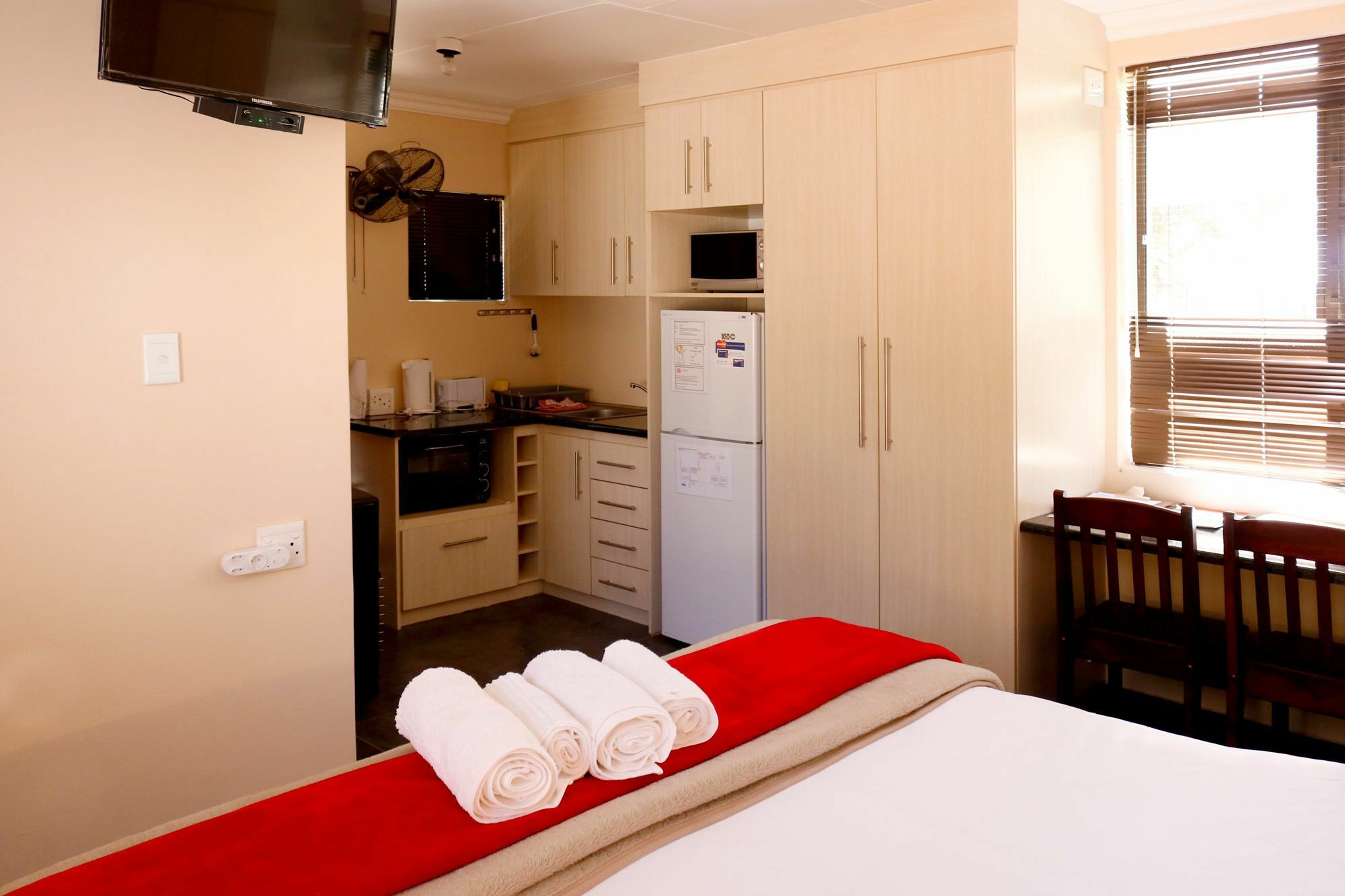 בלומפונטייין A Little Guesthouse מראה חיצוני תמונה